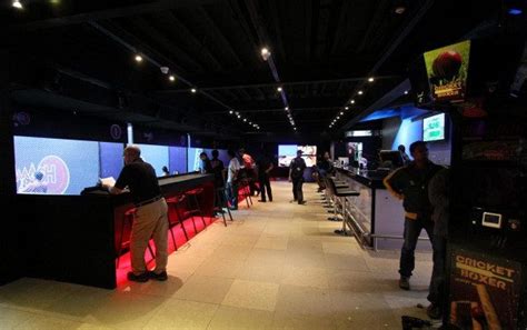 5 Best Places For Gaming In Mumbai .